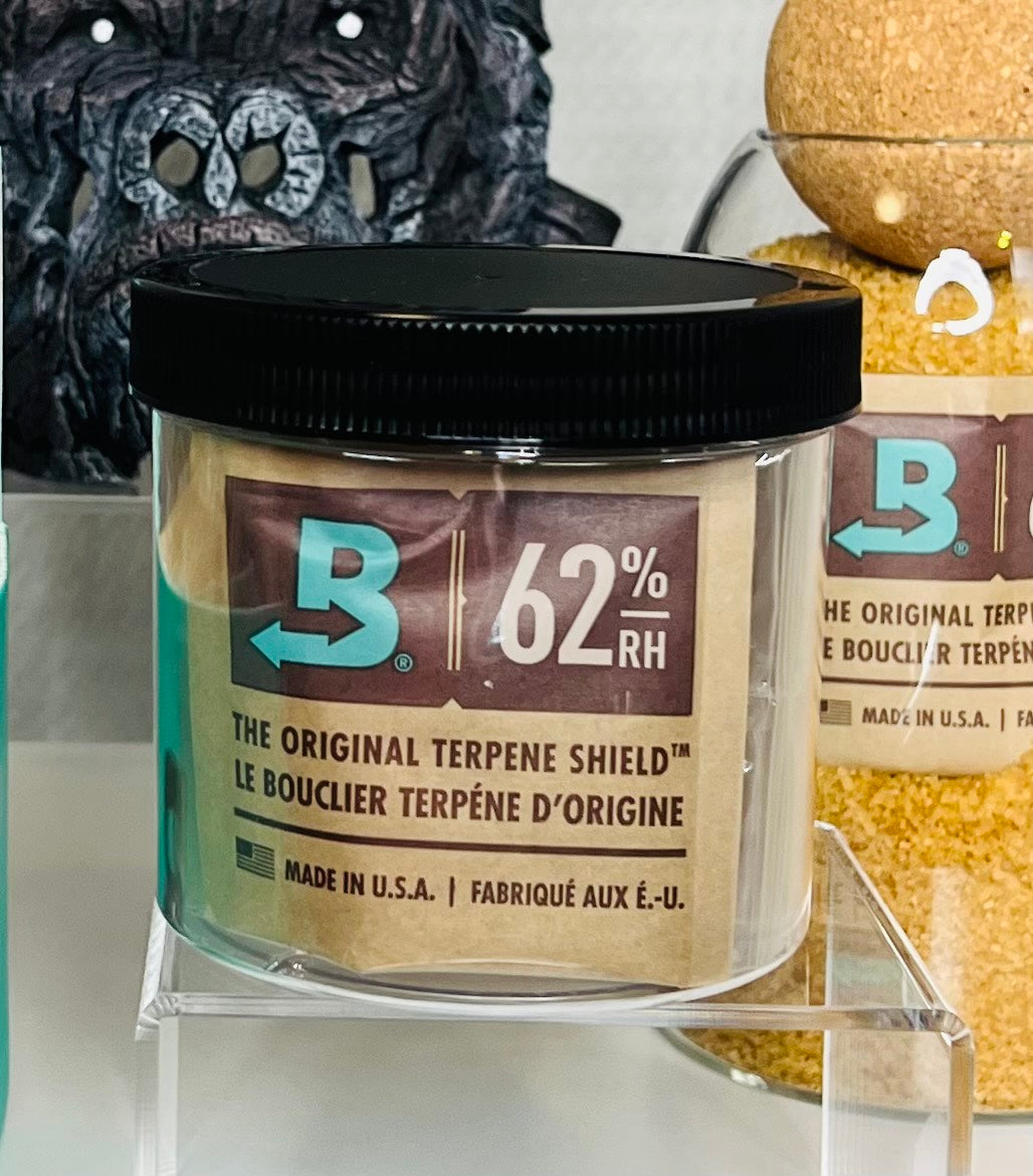 Close Up of product display for the BOVEDA 8 Gram, 62% RH - BARREL OF BOVEDA